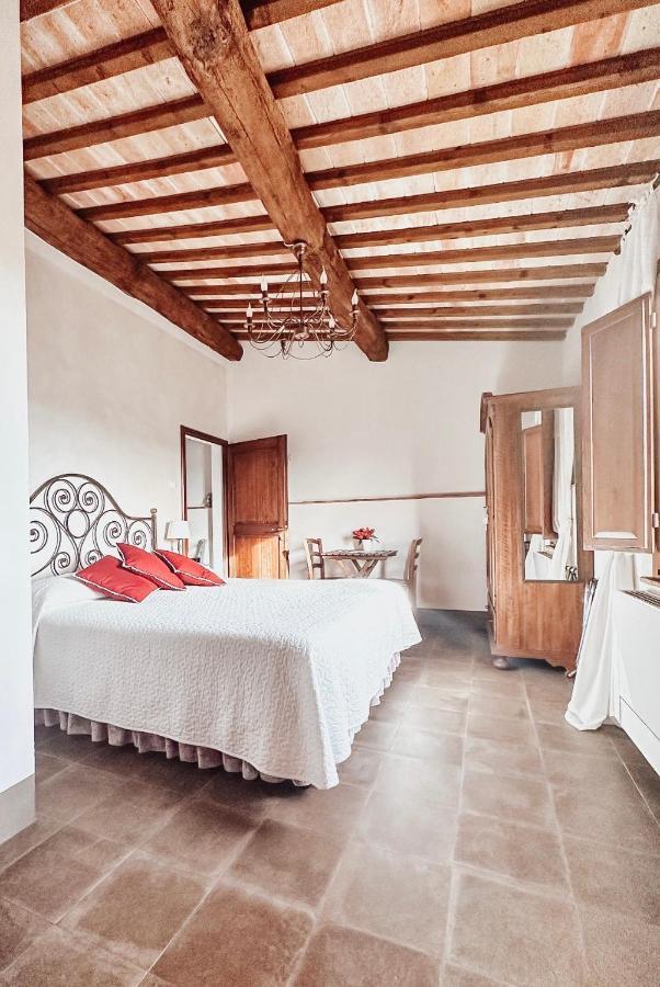 Antica Torre Del Borgo Bed & Breakfast Certaldo Bagian luar foto