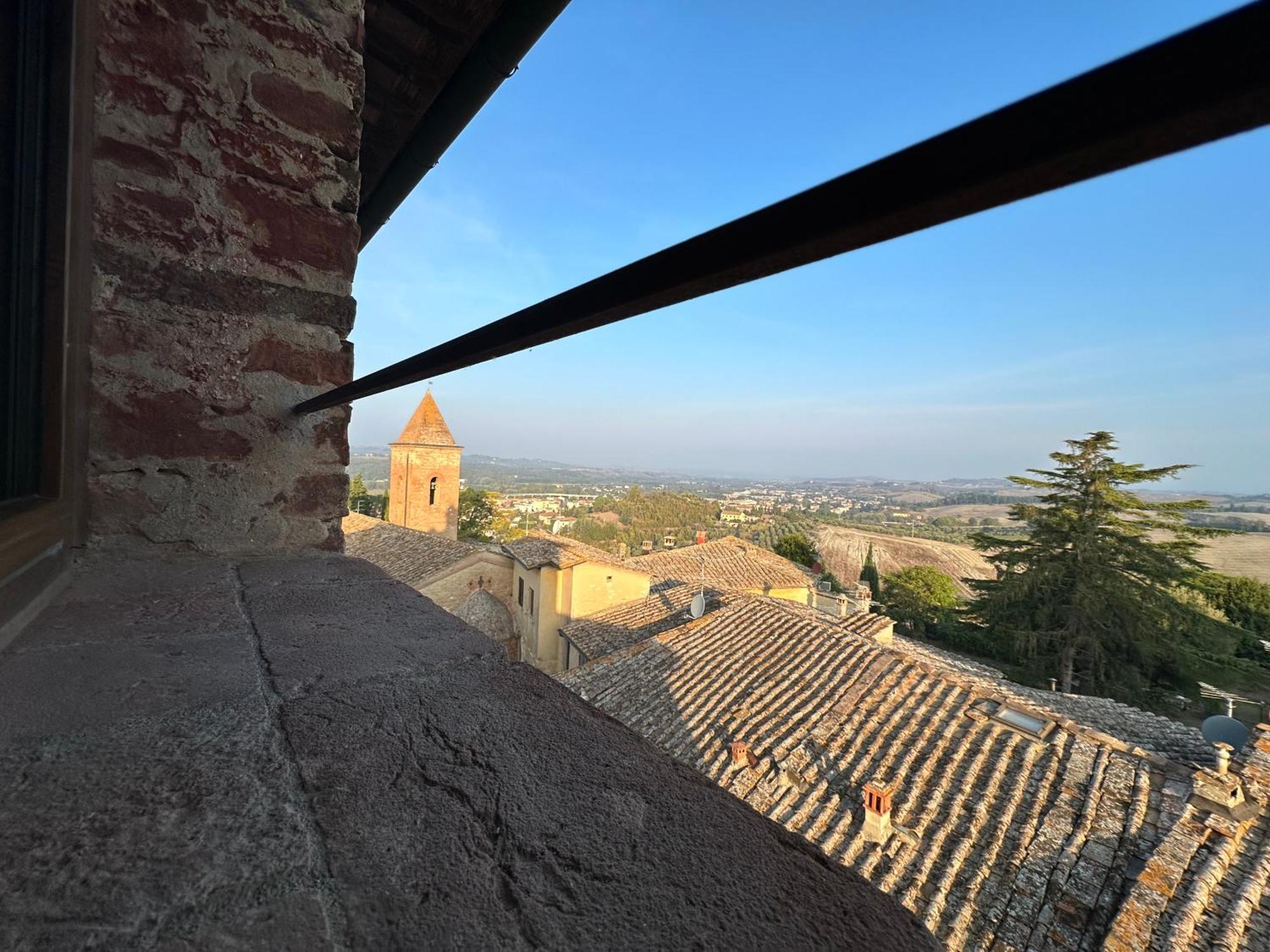 Antica Torre Del Borgo Bed & Breakfast Certaldo Bagian luar foto